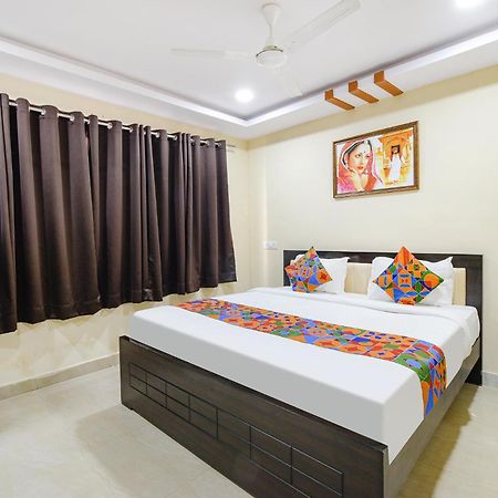 Fabhotel N Residency, Hitech City - 350M From Yashoda Hospital, Hitech City Hajdarabad Zewnętrze zdjęcie