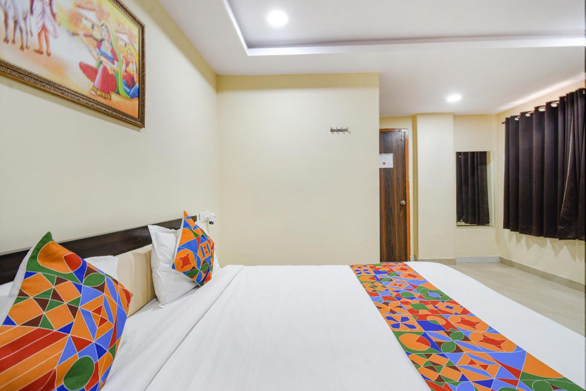 Fabhotel N Residency, Hitech City - 350M From Yashoda Hospital, Hitech City Hajdarabad Zewnętrze zdjęcie