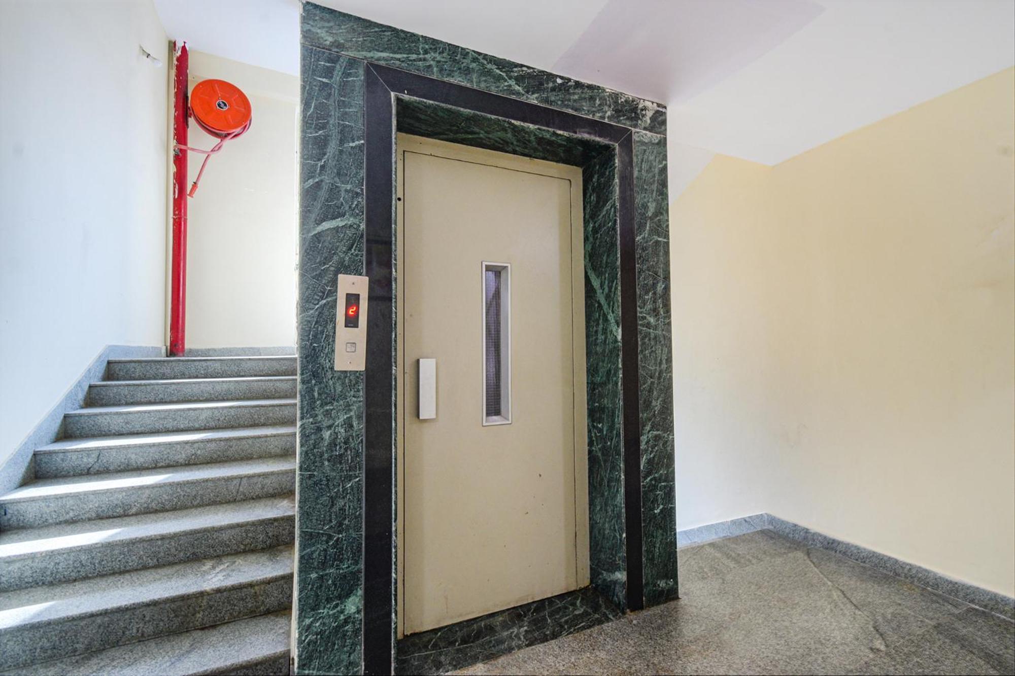 Fabhotel N Residency, Hitech City - 350M From Yashoda Hospital, Hitech City Hajdarabad Zewnętrze zdjęcie