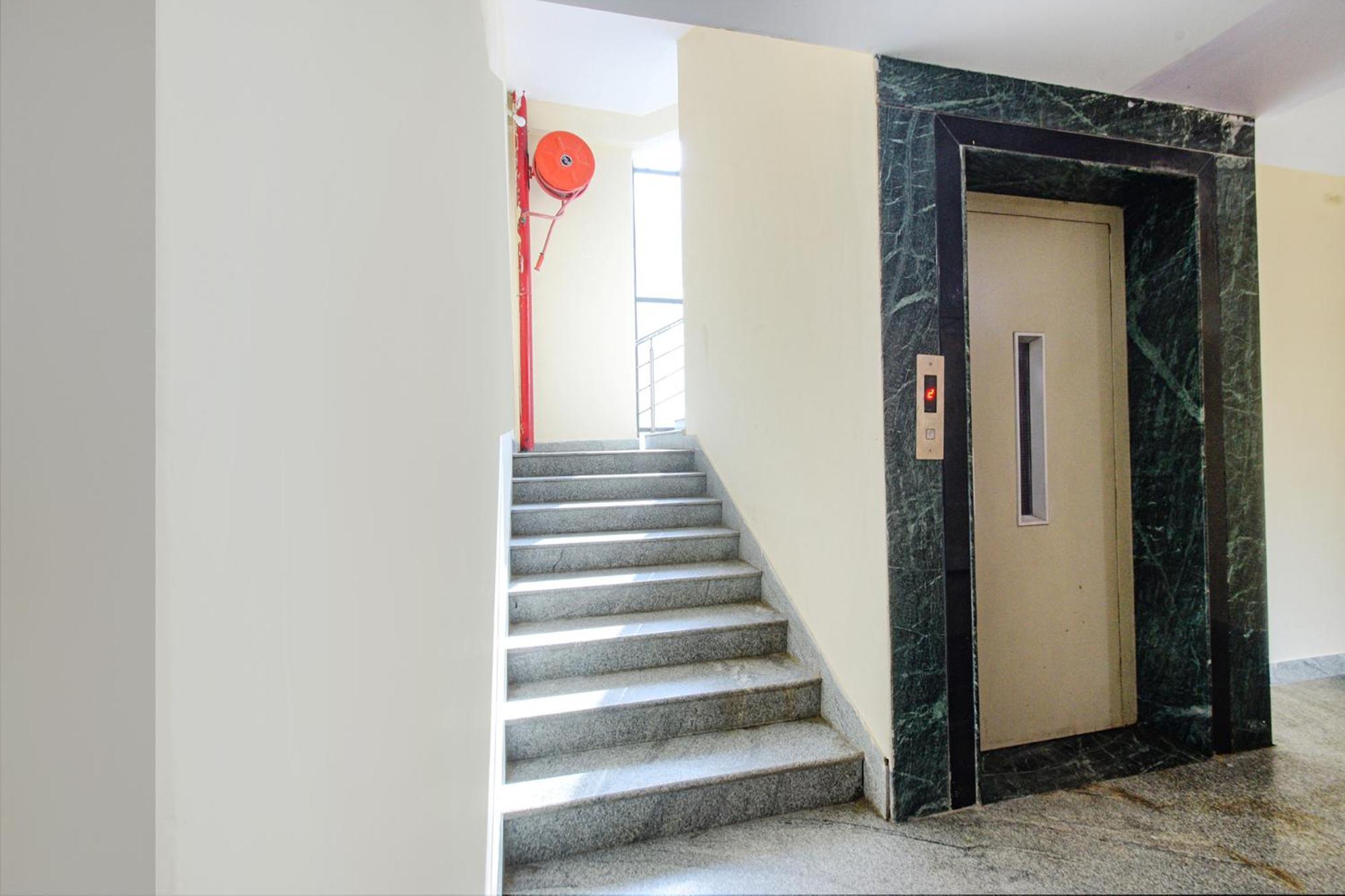 Fabhotel N Residency, Hitech City - 350M From Yashoda Hospital, Hitech City Hajdarabad Zewnętrze zdjęcie